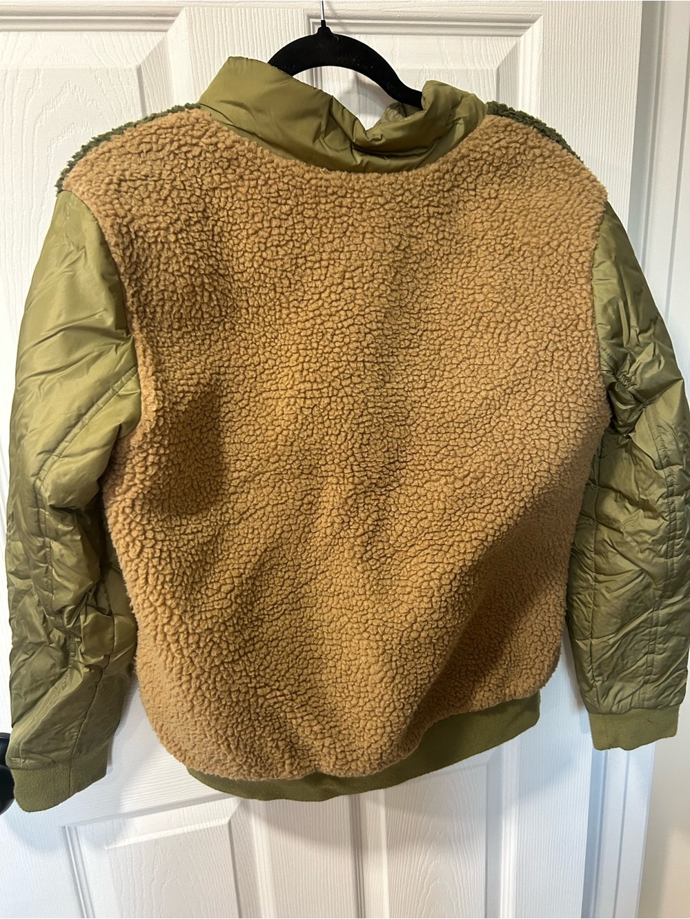 Universal Thread Olive & Tan Sherpa-Front Puffer Jacket - Picture 2 of 4